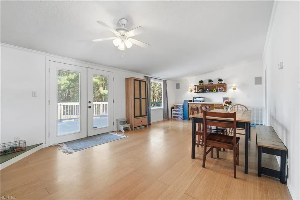 Zuni, Virginia 23898, United States, 4 Bedrooms Bedrooms, ,2 BathroomsBathrooms,Residential,Active,248603