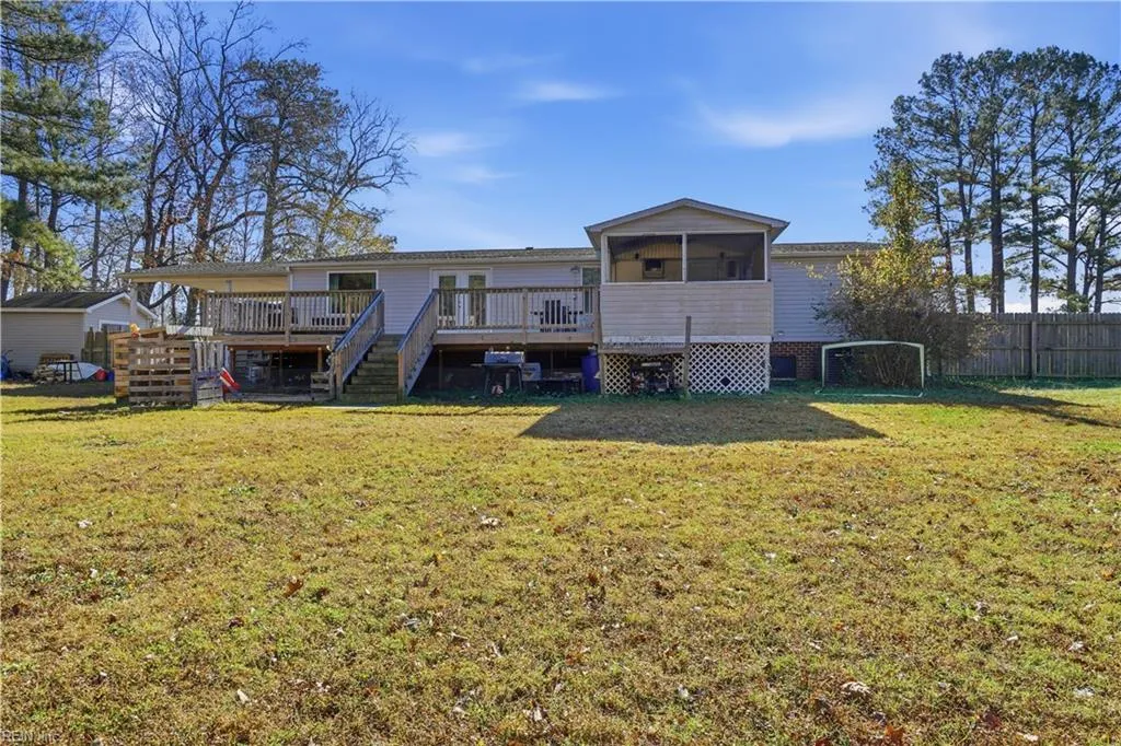 Zuni, Virginia 23898, United States, 4 Bedrooms Bedrooms, ,2 BathroomsBathrooms,Residential,Active,248603