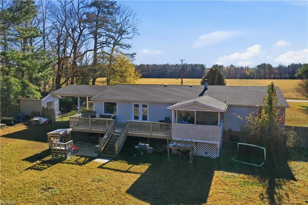 Zuni, Virginia 23898, United States, 4 Bedrooms Bedrooms, ,2 BathroomsBathrooms,Residential,Active,248603