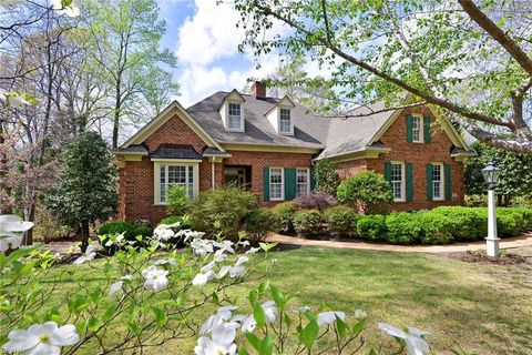 Photo of 201 Heritage Pointe, Williamsburg, VA 23188 (MLS # 10631692)