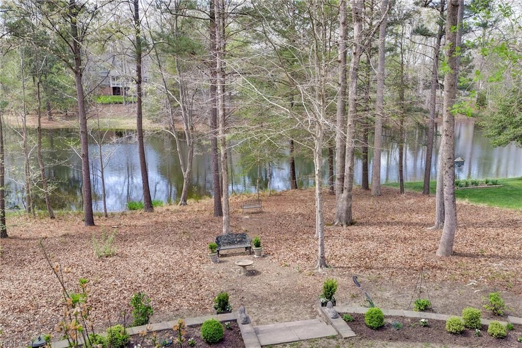 Photo of 201 Heritage Pointe, Williamsburg, VA 23188 (MLS # 10631692)