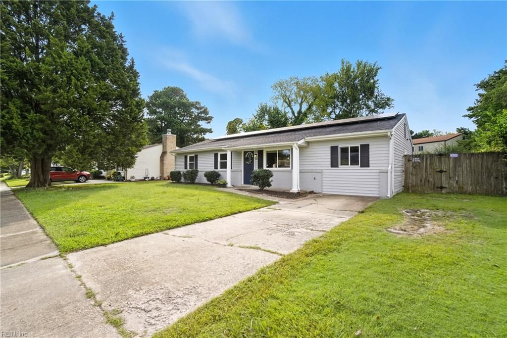 Photo of 1264 Sir Kay Drive, Chesapeake, VA 23323 (MLS # 10604793)