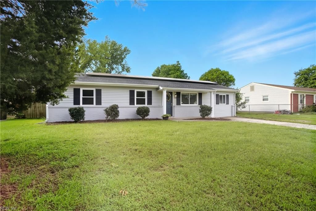 Photo of 1264 Sir Kay Drive, Chesapeake, VA 23323 (MLS # 10604793)