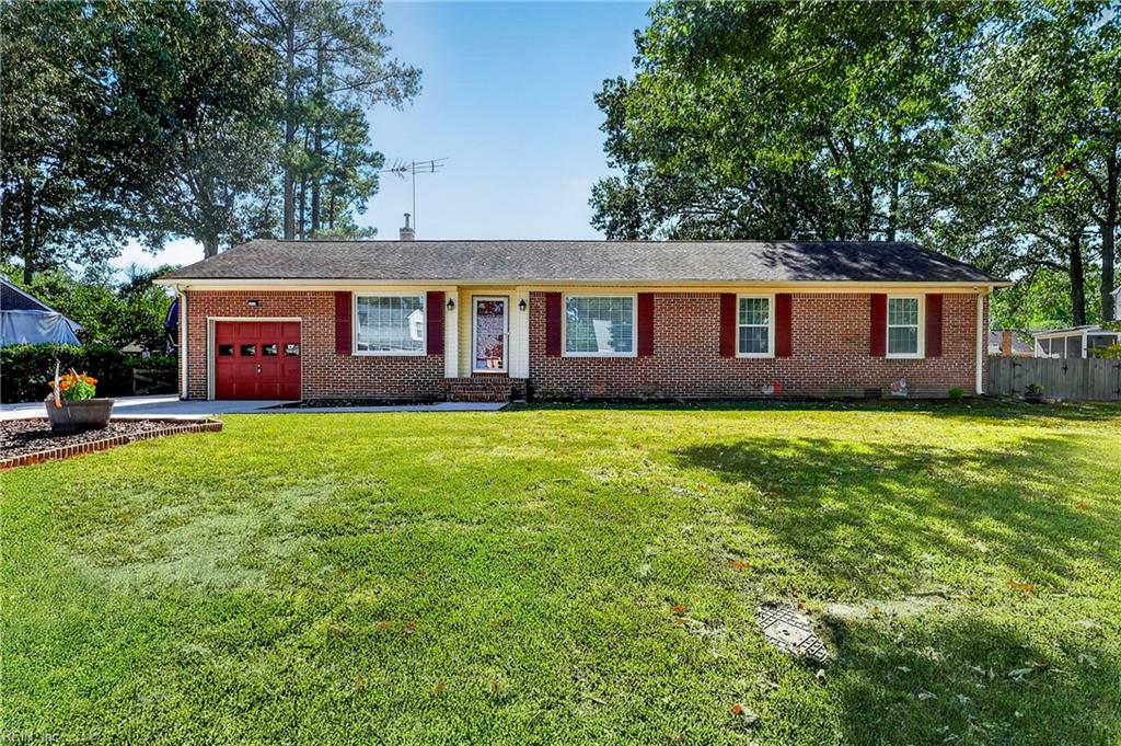 Photo of 509 Dinwiddie Court, Chesapeake, VA 23322 (MLS # 10657934)
