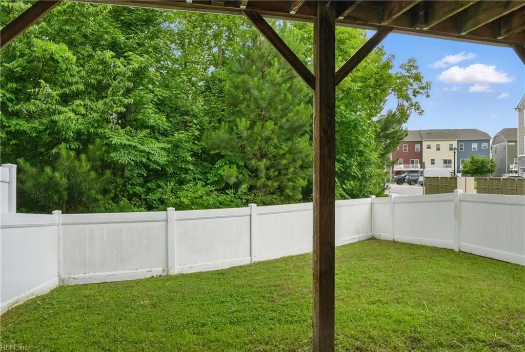 Chesapeake, Virginia 23323, United States, 4 Bedrooms Bedrooms, ,4 BathroomsBathrooms,Residential,Active,148129