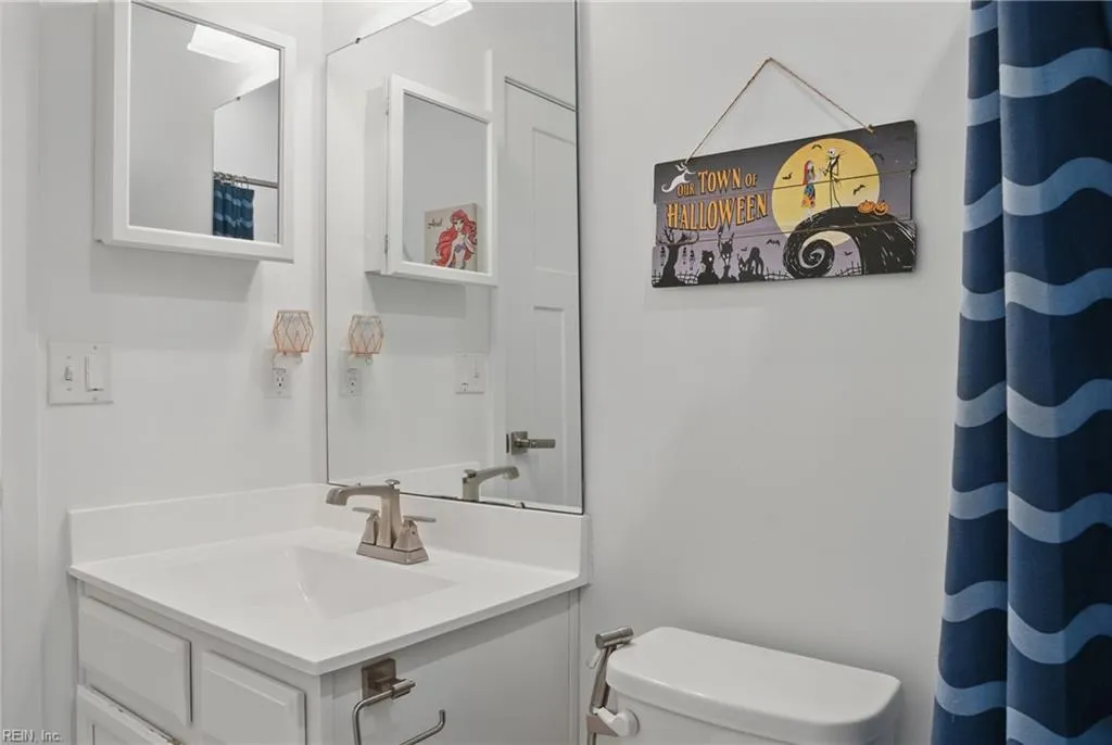 Chesapeake, Virginia 23323, United States, 4 Bedrooms Bedrooms, ,4 BathroomsBathrooms,Residential,Active,148129