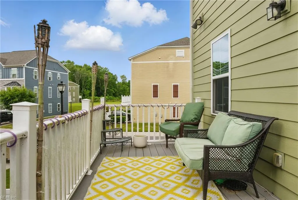 Chesapeake, Virginia 23323, United States, 4 Bedrooms Bedrooms, ,4 BathroomsBathrooms,Residential,Active,148129