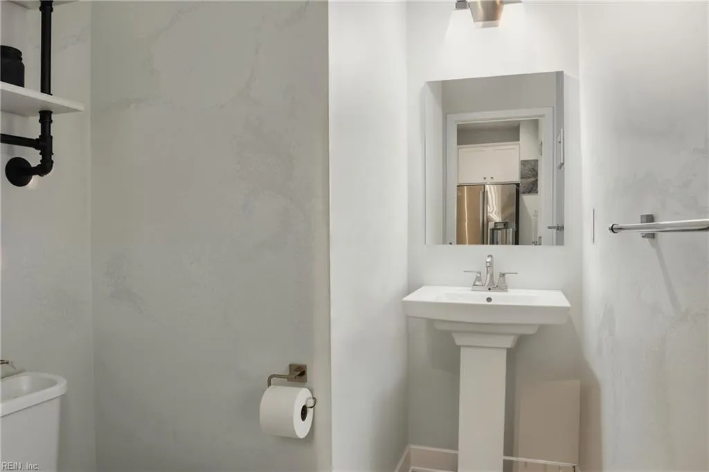 Chesapeake, Virginia 23323, United States, 4 Bedrooms Bedrooms, ,4 BathroomsBathrooms,Residential,Active,148129