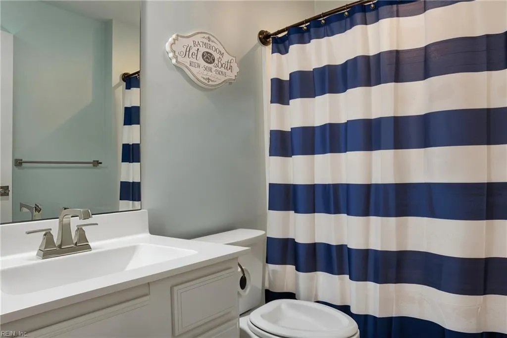 Chesapeake, Virginia 23323, United States, 4 Bedrooms Bedrooms, ,4 BathroomsBathrooms,Residential,Active,148129