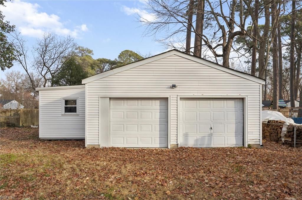 Photo of 105 Beverly Street, Hampton, VA 23669 (MLS # 10615982)
