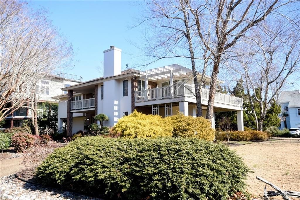 Photo of 425 Maryland Court Court, Virginia Beach, VA 23451 (MLS # 10620205)