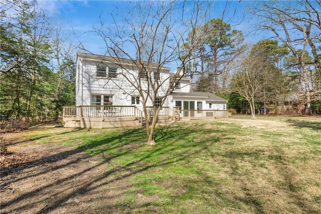 Photo of 202 Kingswood Drive, Williamsburg, VA 23185 (MLS # 10624867)