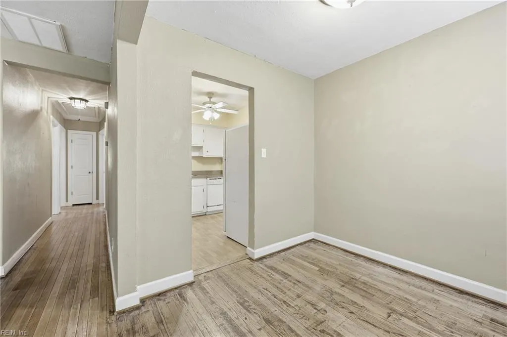 Norfolk, Virginia 23509, United States, 3 Bedrooms Bedrooms, ,2 BathroomsBathrooms,Residential,Active,240668