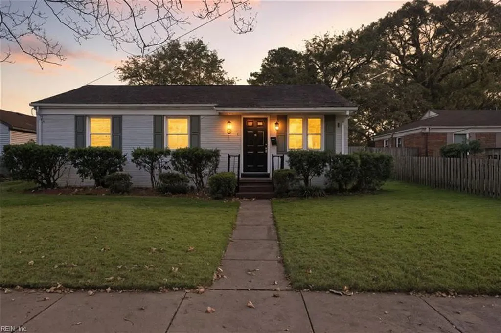 Norfolk, Virginia 23509, United States, 3 Bedrooms Bedrooms, ,2 BathroomsBathrooms,Residential,Active,240668