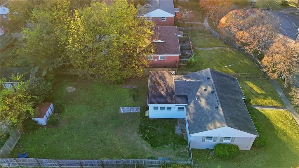 Norfolk, Virginia 23509, United States, 3 Bedrooms Bedrooms, ,2 BathroomsBathrooms,Residential,Active,240668