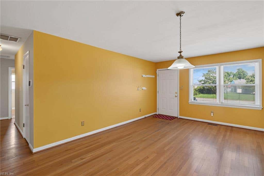 Photo of 903 Thames Drive Drive, Hampton, VA 23666 (MLS # 10648246)