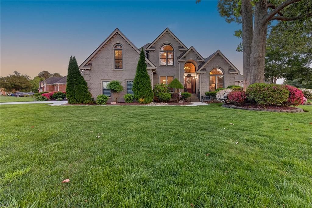 Photo of 925 Sonora Court, Virginia Beach, VA 23456 (MLS # 10632441)