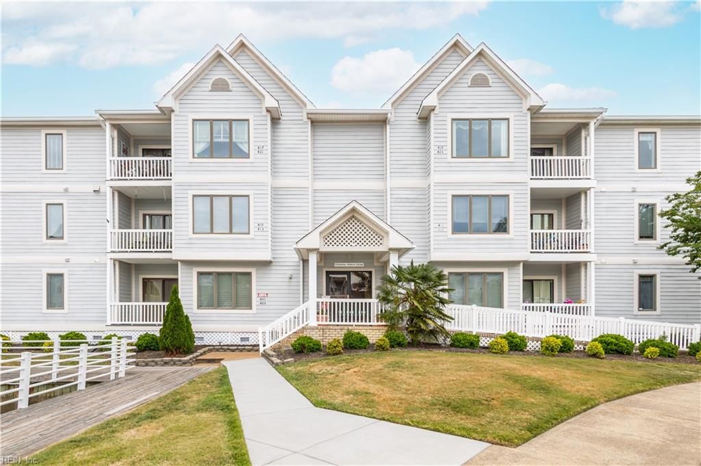Photo of 5 Harbor Watch Drive #419, Chesapeake, VA 23320 (MLS # 10633000)