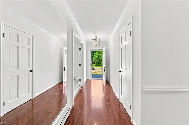 50 Willow Road, photo 5 of 44