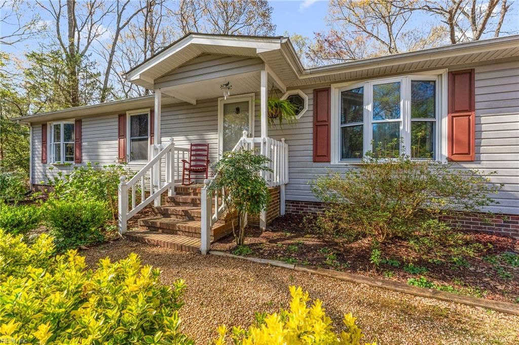 Photo of 5288 Creekwood Lane, Gloucester, VA 23061 (MLS # 10628824)