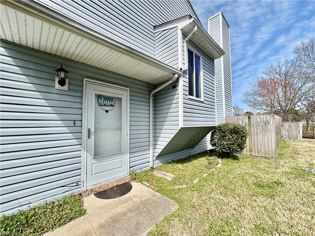 Photo of 1430 Sierra Drive, Virginia Beach, VA 23453 (MLS # 10625693)