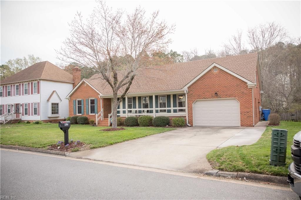 Photo of 417 Granada Drive, Chesapeake, VA 23322 (MLS # 10624615)