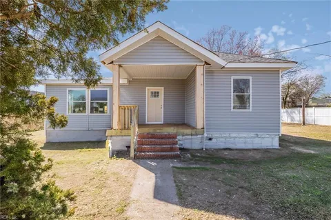 715 Filer Street, Norfolk, VA 23504 - #: 10575894