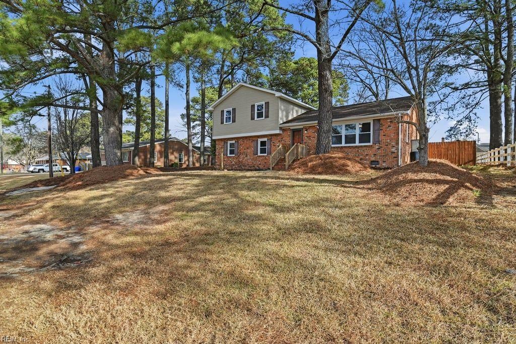 Photo of 112 Deborah Drive, Suffolk, VA 23434 (MLS # 10614078)