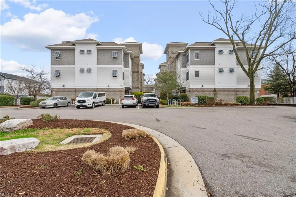 Norfolk, Virginia 23518, United States, 2 Bedrooms Bedrooms, ,2 BathroomsBathrooms,Residential,Active,91160