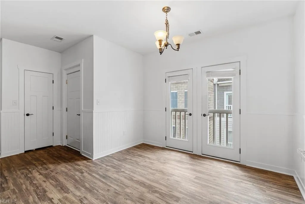 Norfolk, Virginia 23518, United States, 2 Bedrooms Bedrooms, ,2 BathroomsBathrooms,Residential,Active,91160