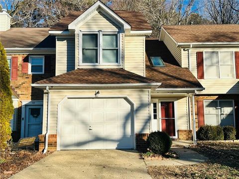 Photo of 118 Barn Swallow Ridge, Yorktown, VA 23692 (MLS # 10616693)