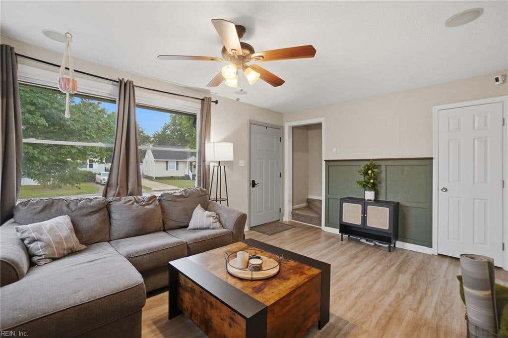 Photo of 2304 Elaine Avenue, Norfolk, VA 23518 (MLS # 10646515)