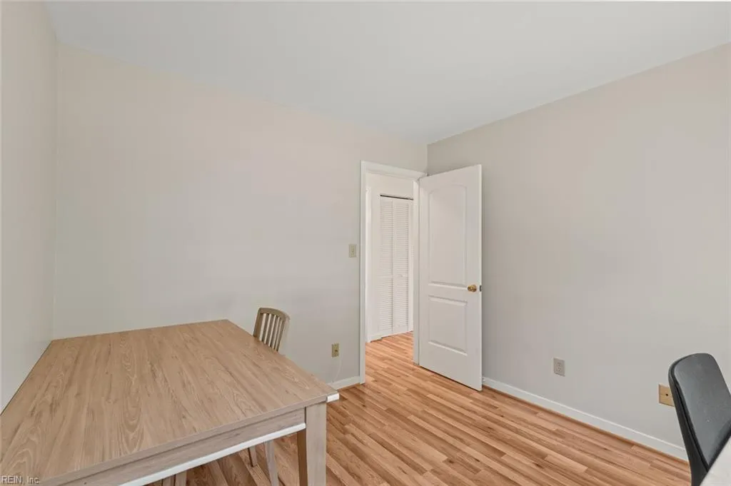 Hampton, Virginia 23669, United States, 3 Bedrooms Bedrooms, ,2 BathroomsBathrooms,Residential,Active,198311