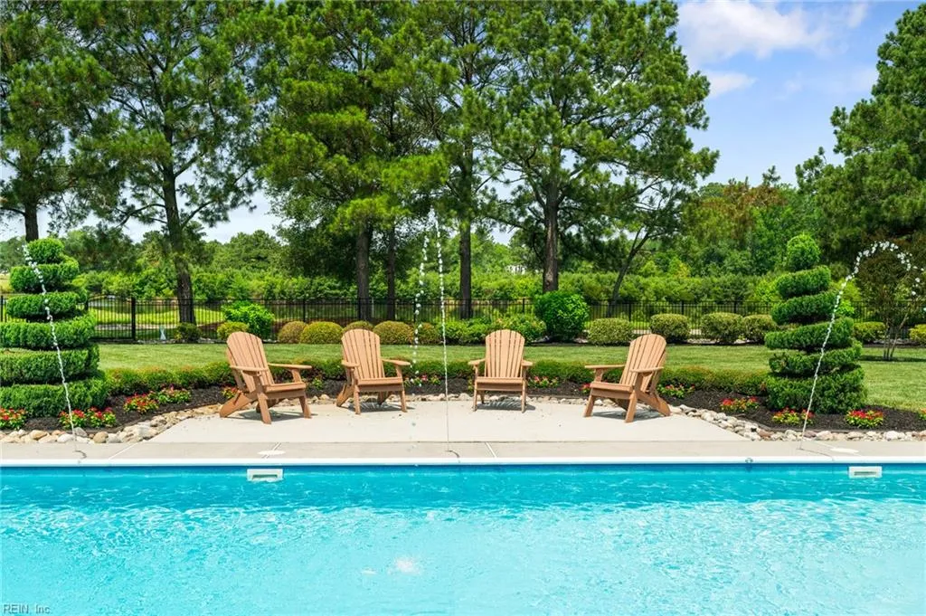 Virginia Beach, Virginia 23456, United States, 6 Bedrooms Bedrooms, ,6 BathroomsBathrooms,Residential,Active,154824