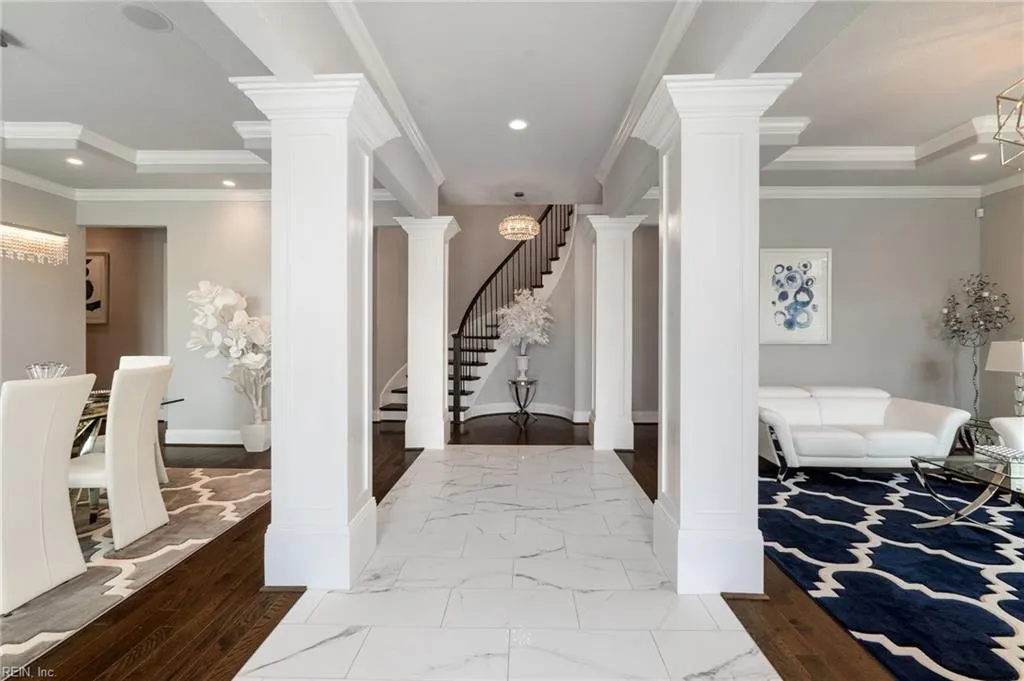 Virginia Beach, Virginia 23456, United States, 6 Bedrooms Bedrooms, ,6 BathroomsBathrooms,Residential,Active,154824