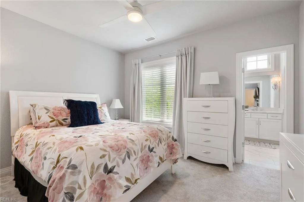 Virginia Beach, Virginia 23456, United States, 6 Bedrooms Bedrooms, ,6 BathroomsBathrooms,Residential,Active,154824