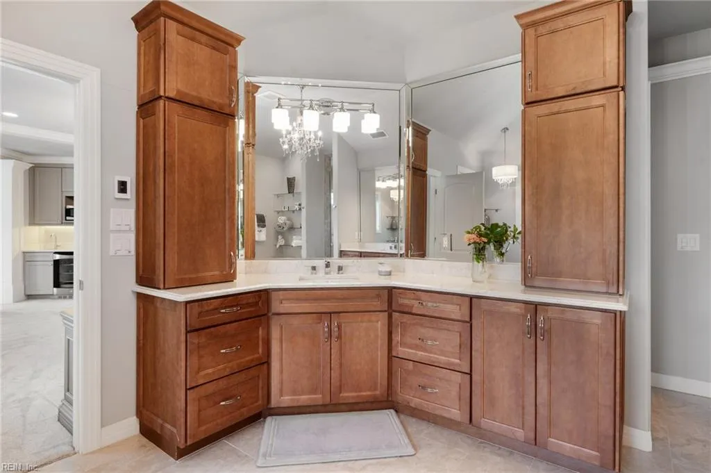 Virginia Beach, Virginia 23456, United States, 6 Bedrooms Bedrooms, ,6 BathroomsBathrooms,Residential,Active,154824