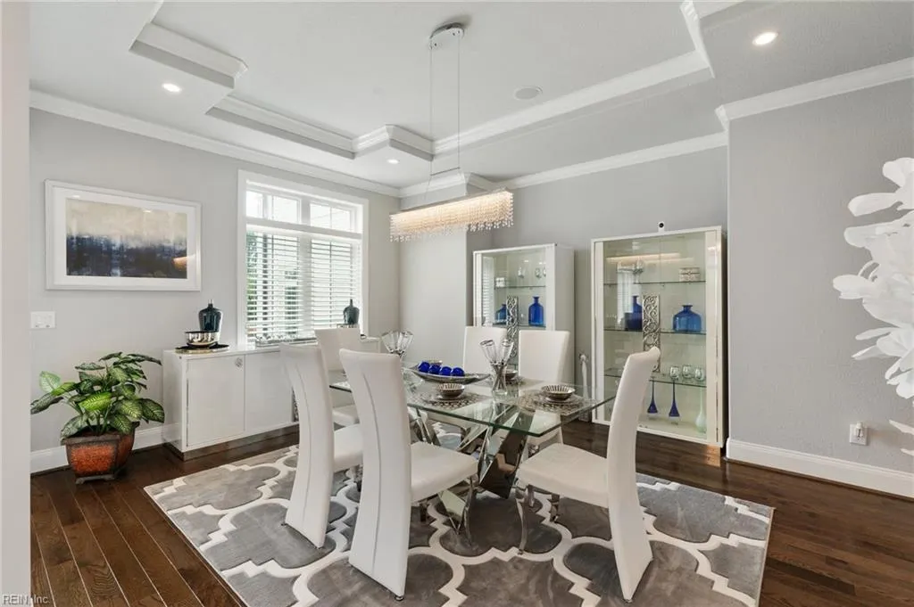 Virginia Beach, Virginia 23456, United States, 6 Bedrooms Bedrooms, ,6 BathroomsBathrooms,Residential,Active,154824