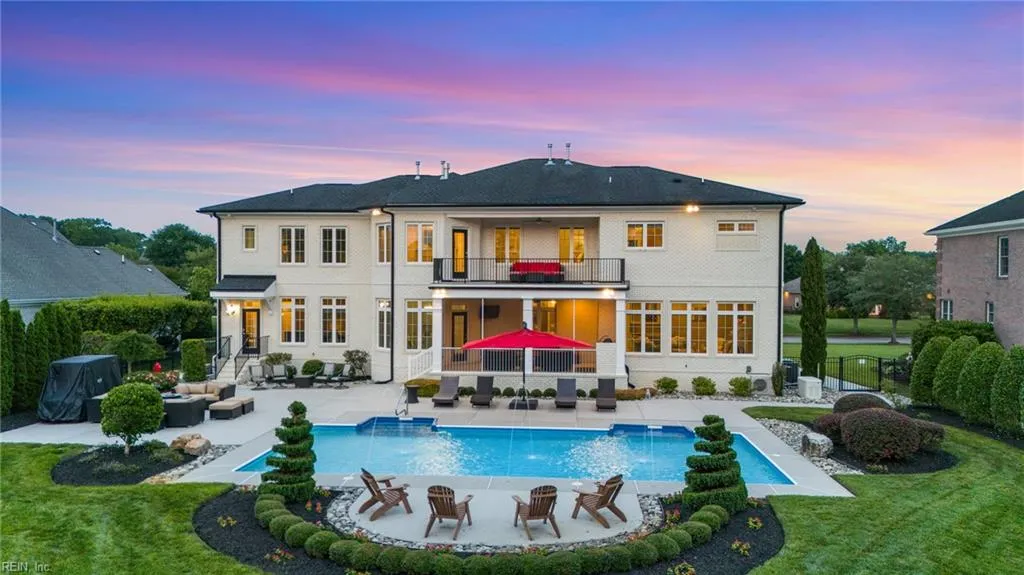 Virginia Beach, Virginia 23456, United States, 6 Bedrooms Bedrooms, ,6 BathroomsBathrooms,Residential,Active,154824