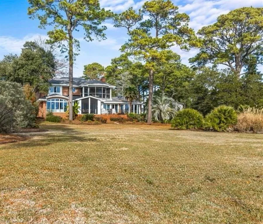 Virginia Beach, Virginia 23451, United States, 5 Bedrooms Bedrooms, ,4 BathroomsBathrooms,Residential,Active,253535