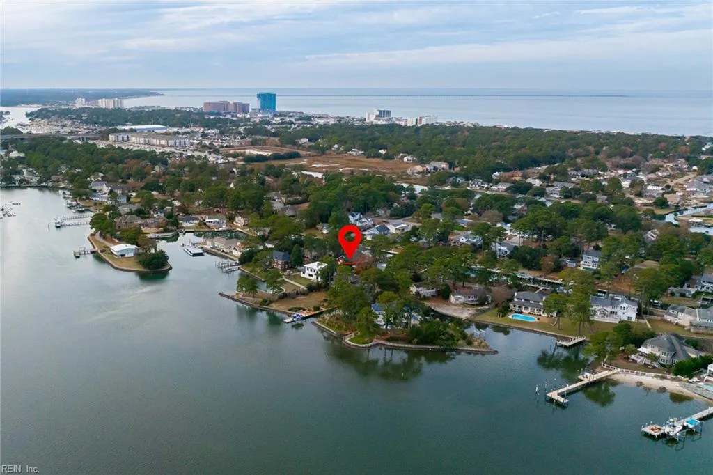 Virginia Beach, Virginia 23451, United States, 5 Bedrooms Bedrooms, ,4 BathroomsBathrooms,Residential,Active,253535