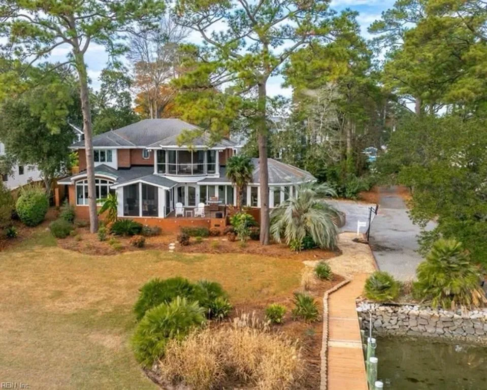 Virginia Beach, Virginia 23451, United States, 5 Bedrooms Bedrooms, ,4 BathroomsBathrooms,Residential,Active,253535