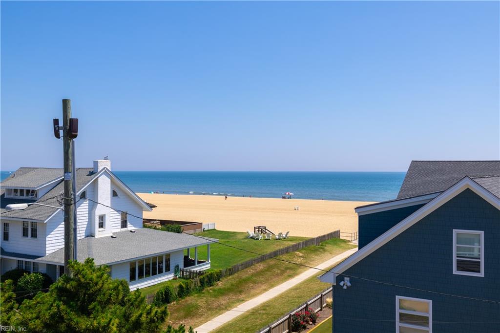 5207 Ocean Front AVE