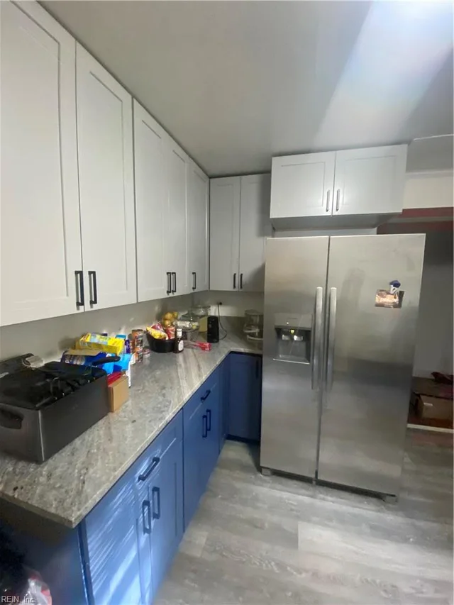 519 Lasalle Avenue, photo 2 of 7