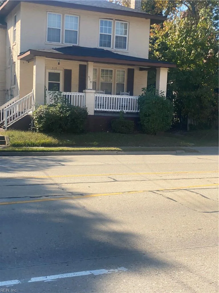 519 Lasalle Avenue, photo 1 of 7