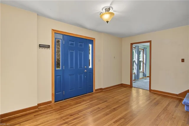 512 Timberneck Court, photo 5 of 35