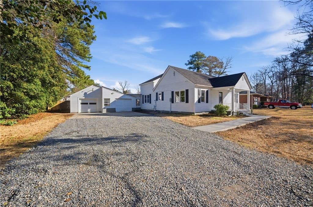 Photo of 2220 Battery Park Rd Rd, Chesapeake, VA 23323 (MLS # 10623165)