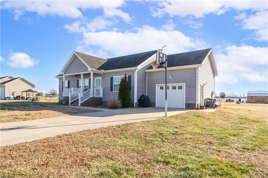 Photo of 462 Cooper Garret Road, Moyock, NC 27958 (MLS # 10617724)