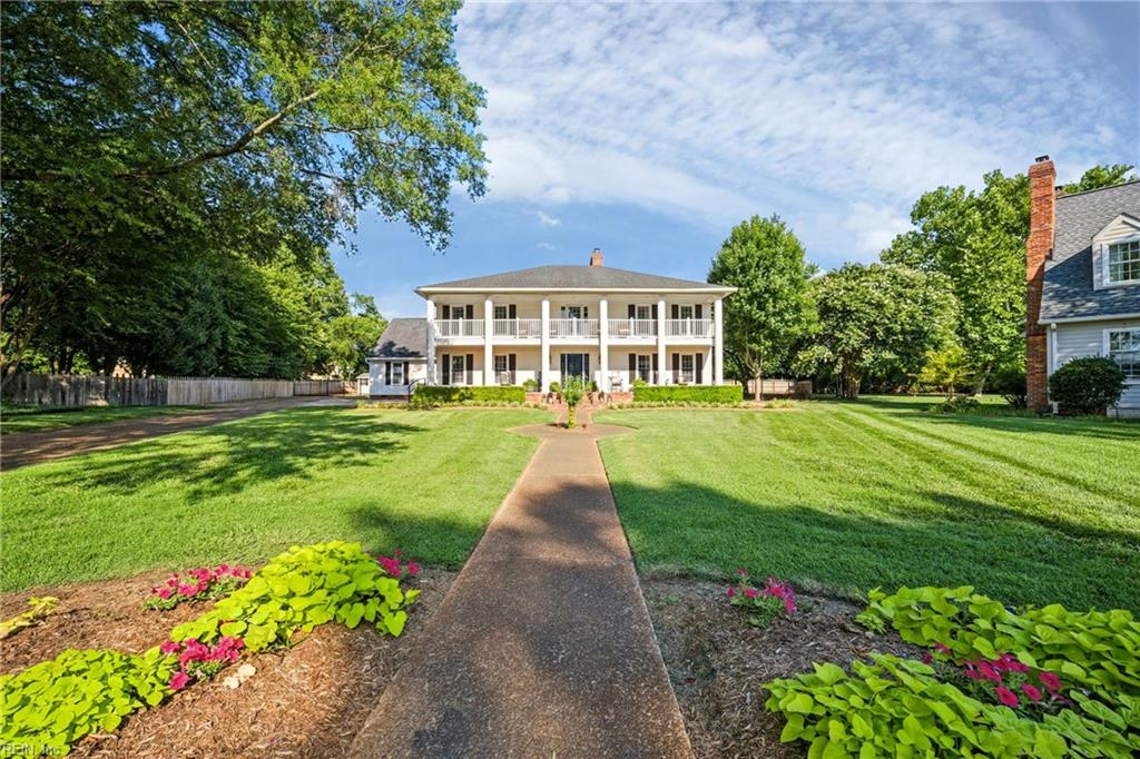 Photo of 1904 Thomas Bishop Court Court, Virginia Beach, VA 23454 (MLS # 10642876)