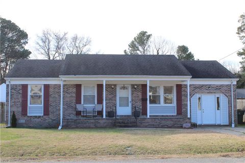 Photo of 36 Pennington Avenue, Newport News, VA 23606 (MLS # 10614696)